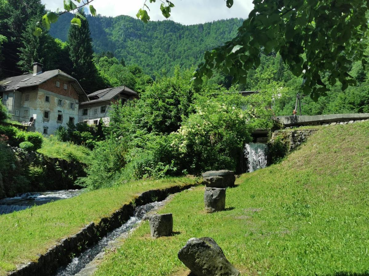 Bajta Kroparica Екстериор снимка