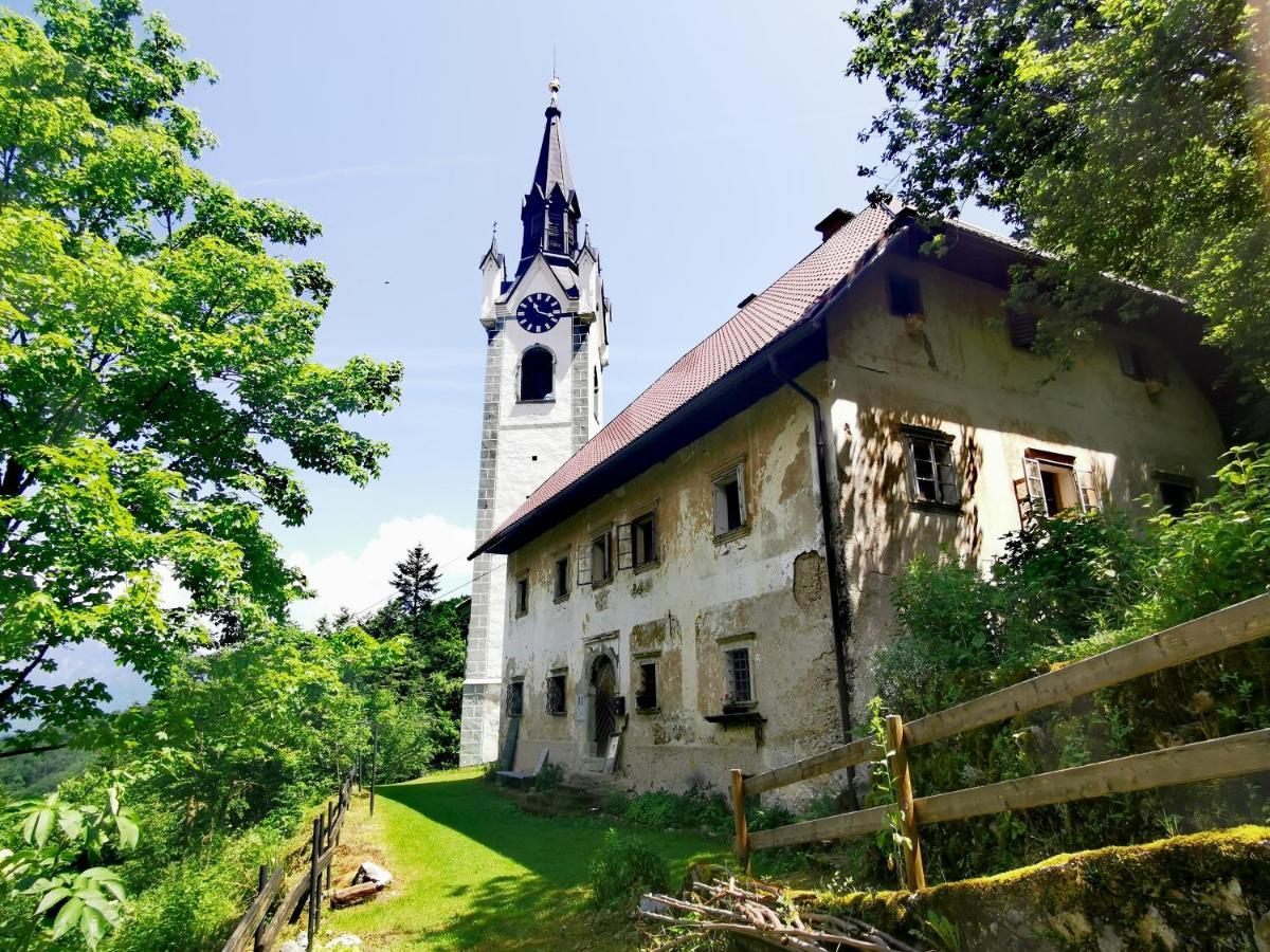 Bajta Kroparica Екстериор снимка